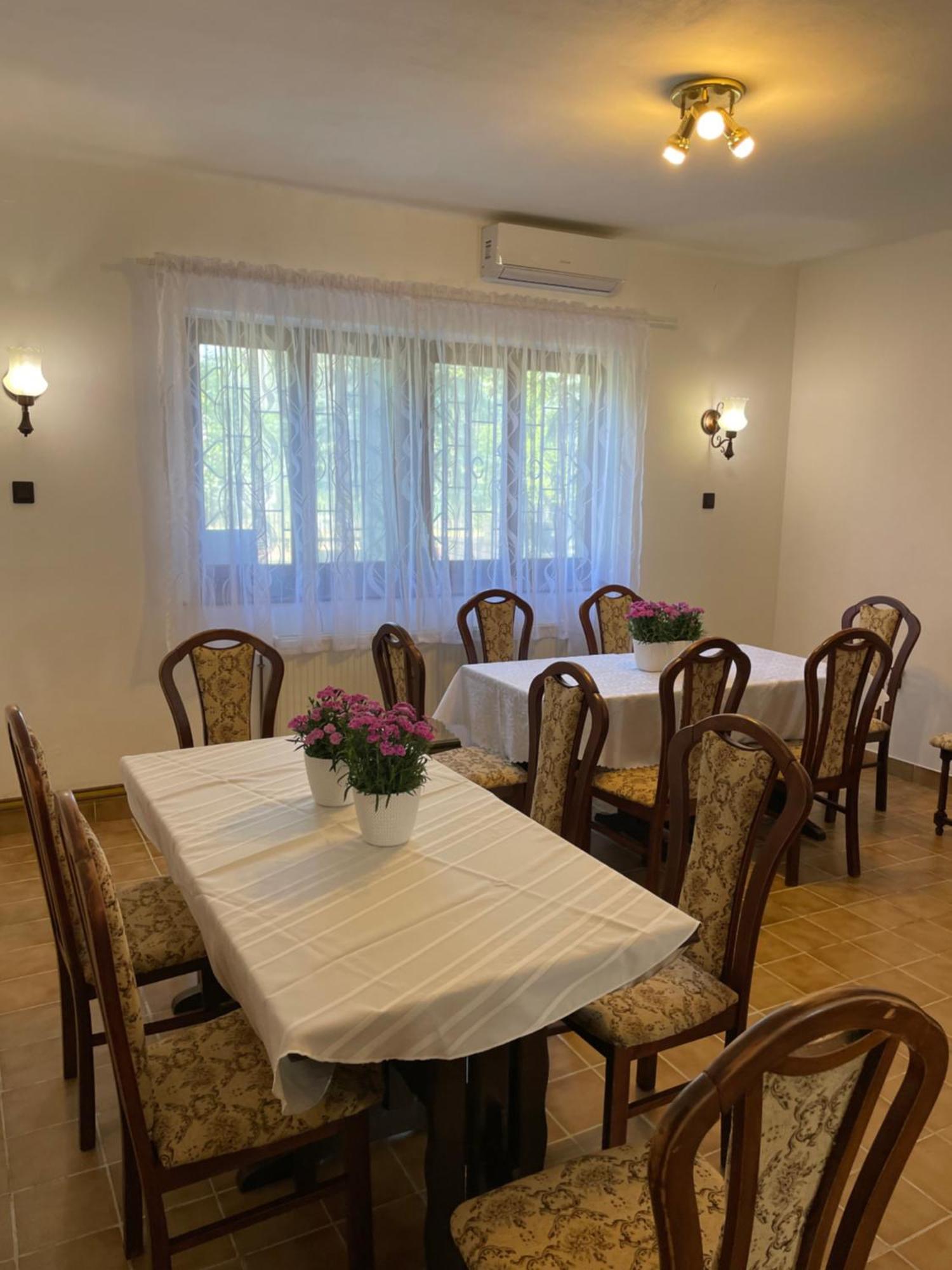 Gold Apartman Zamardi Exterior photo